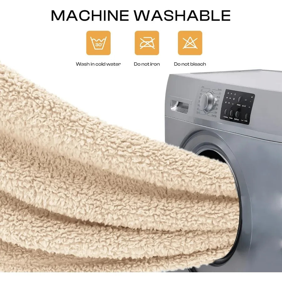 Premium Plush Fleece Pet Blanket For Dogs And Cats