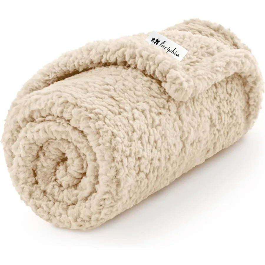 Premium Plush Fleece Pet Blanket For Dogs And Cats